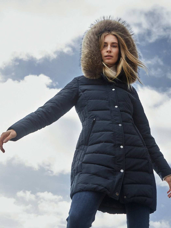 SAKI EVELYN 95 cm - Damski granatowy puchowy płaszcz z kapturem i z jenotem
