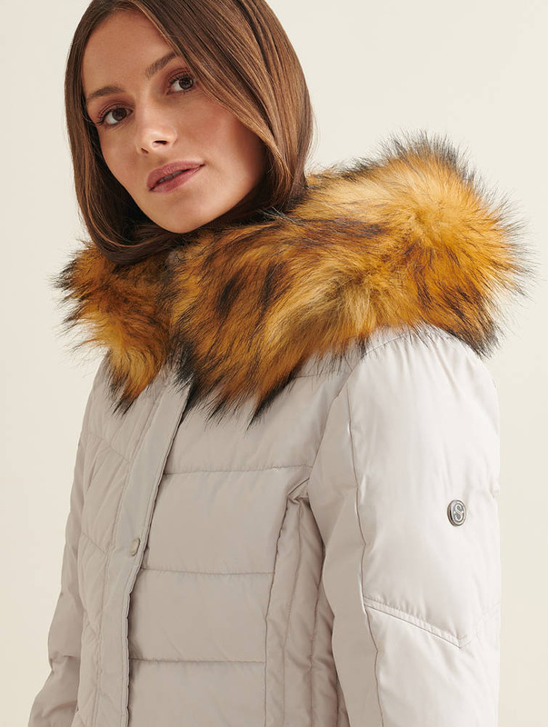 SAKI LAUREN 78 cm - Kurtka puchowa z kapturem i kołnierzem z jenota