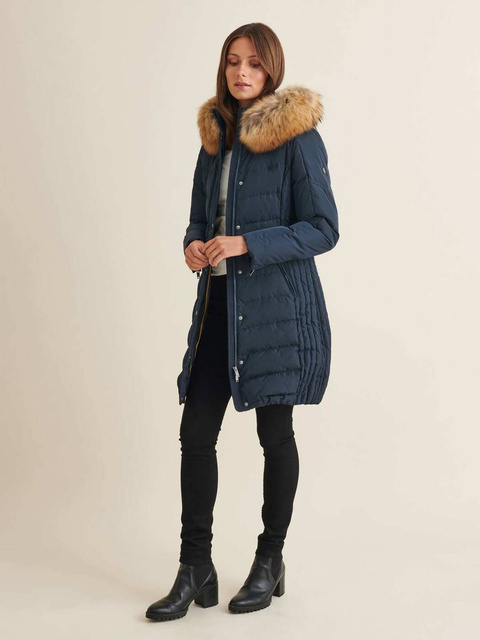 SAKI EVELYN 95 cm - Damski granatowy puchowy płaszcz z kapturem i z jenotem